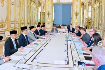 Bertemu Macron di Istana Élysée, Prabowo Bahas Pertahanan hingga IEU-CEPA