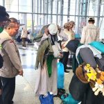 Jurus Jemaah Haji Madura Loloskan Oleh Oleh untuk Sanak Saudara