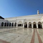 Menyusuri Keteguhan Kaum Muslimin Saat Perang Khandaq di Masjid Al Fath Madinah