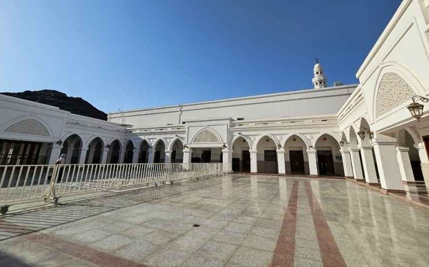 Menyusuri Keteguhan Kaum Muslimin Saat Perang Khandaq di Masjid Al…