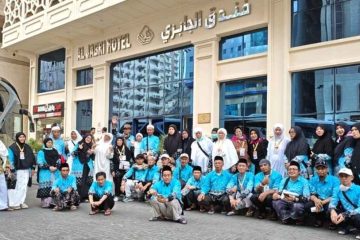 Kisah 42 Orang Keluarga Besar Bani Sawijaya Naik Haji Bersama dalam Satu Kloter
