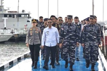 Bupati Karimun Apresiasi Keberhasilan TNI AL Lanal TBK Gagalkan Penyelundupan Sabu dan Ekstasi dari Malaysia