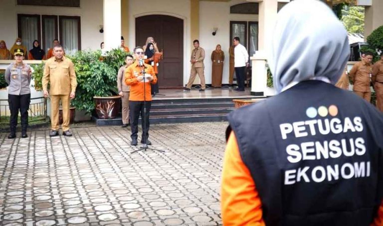 Bupati Karimun Iskandarsyah Jadikan Data Akurat Fondasi Utama Strategi Ekonomi Daerah