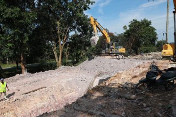 Li Claudia Tinjau Proyek Jalan dan Drainase di Batam