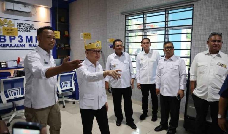 Menteri P2MI Tinjau BP3MI Kepri, Pastikan Pelayanan Prima dan Humanis bagi Pekerja Migran