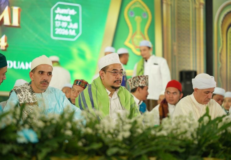 Hari Pertama Idul Khotmi Nasional Tarekat Tijaniyah di Ponpes TMI Al Amien Sumenep