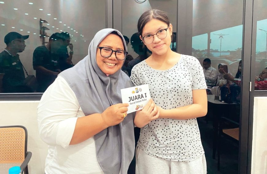 Putri Jurnalis Raih Juara I Lomba Menulis ‘Surat untuk Polisi’&hellip;