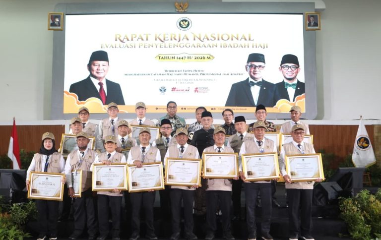 Provinsi Kepri Terima Penghargaan Kemenhaj RI Atas Serapan Kuota Haji Tertinggi 2026
