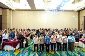 Evaluasi Haji Embarkasi Banjarmasin, Menhaj Utamakan Istithaah Kesehatan dan Nol Toleransi Pelanggaran