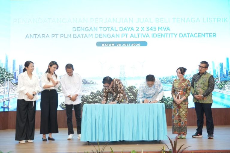 PLN Batam dan Altiva Identity Datacenter Tandatangani PJBTL 2 x 345 MVA, Perkuat Batam sebagai Pusat Ekonomi Digital
