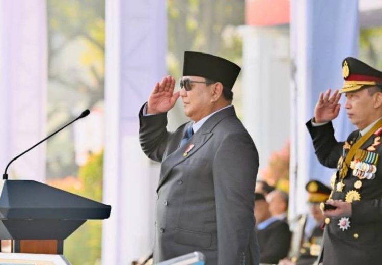 Hari Bhayangkara Ke-80, Prabowo Tegaskan Hukum Harus Tegak dan Berkeadilan