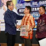 Amsakar Perkuat Peran RT, RW, dan LPM sebagai Penghubung Pemerintah dan Masyarakat