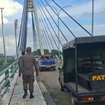 Patroli Gabungan Tertibkan Parkir di Jembatan Barelang