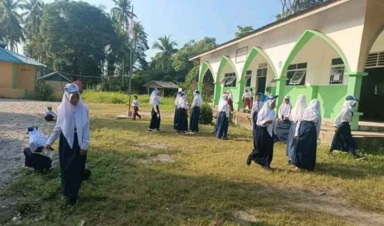 Pemkab Lingga Operasikan Kelas Jauh SMP di Dusun Tukul, Perluas Akses Pendidikan hingga Wilayah Terpencil