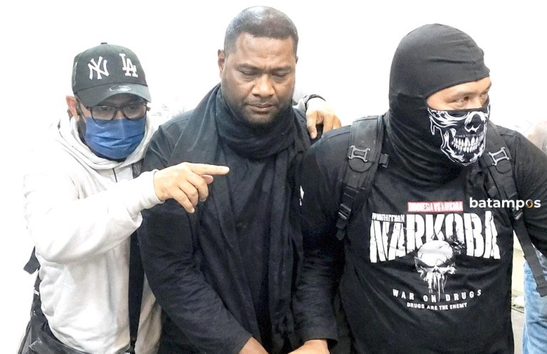Polisi Tangkap DPO Kasus Narkoba THM Planet Batam Basri Lewaimang di Malaysia