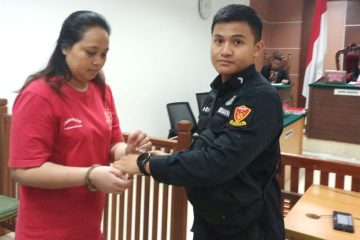 Gelapkan Dua Mobil Rental, Hakim PN Batam Vonis Carolien Parewang 3 Tahun 6 Bulan Penjara