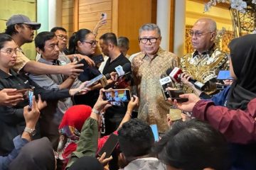 Pers Didorong Jadi Garda Terdepan Edukasi Publik Lawan Pinjol Ilegal