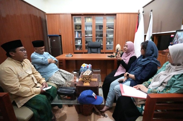 196 Jemaah Umrah Jombang Tertunda Berangkat, Kemenhaj Turun Tangan