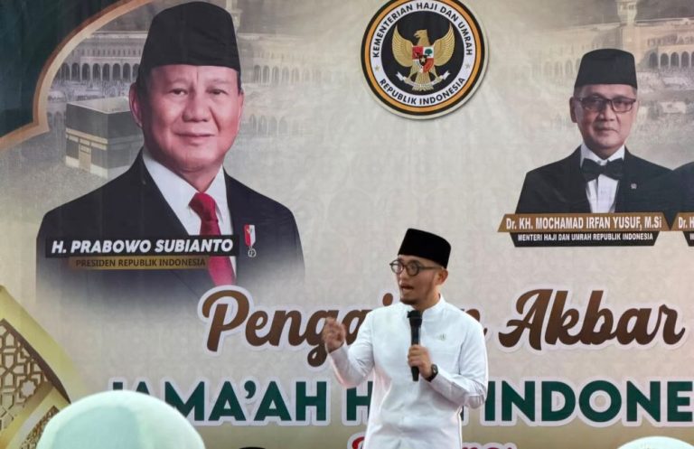 Kemenhaj Pastikan Cabut Izin dan Pidanakan Travel Nakal Penelantar Jemaah