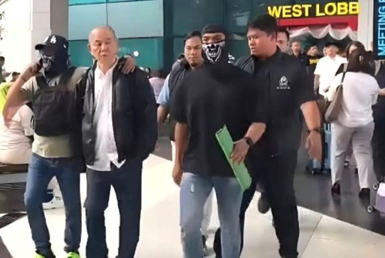 Balik dari Singapura, Bareskrim Tangkap Bos THM Planet Batam Yuwanky di Bandara Soetta Jakarta