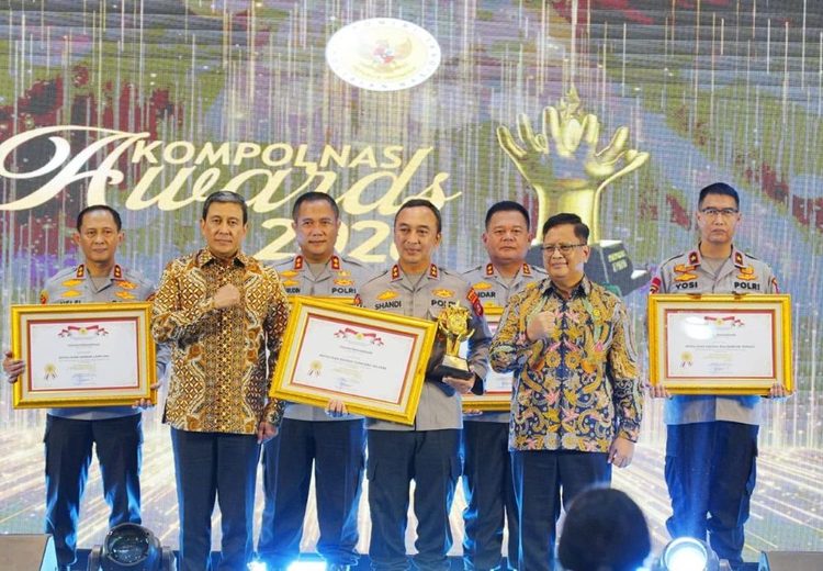 Kapolda Kepri Raih Peringkat 2 Kompolnas Awards 2026, Polsek Meral Tembus 5 Besar Nasional