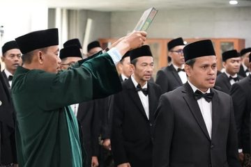 Menhaj Lantik 174 Pejabat, Tegaskan Merit System dalam Pengisian Jabatan
