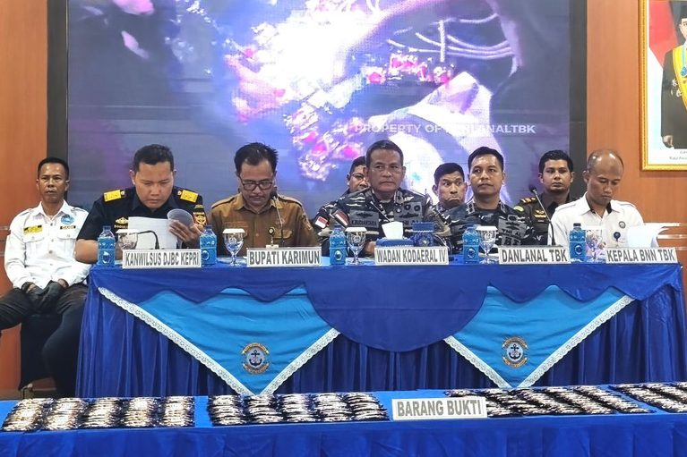 Lagi, TNI AL Gagalkan Penyelundupan 240 Unit Cartridge Vape Narkotika di Perairan Kepri