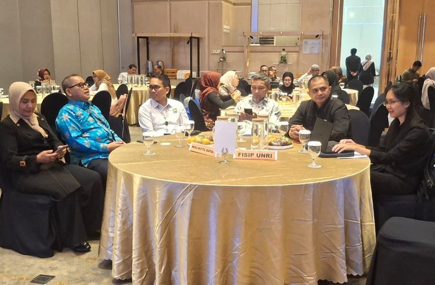 Fisip Unri Selenggarakan Simposium Internasional Lingkungan dan Kebijakan Energi di…