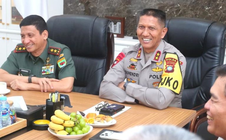 Pangdam XXV/Sultan Mahmud Riayat Syah dan Kapolda Kepri Perkuat Sinergi TNI-Polri