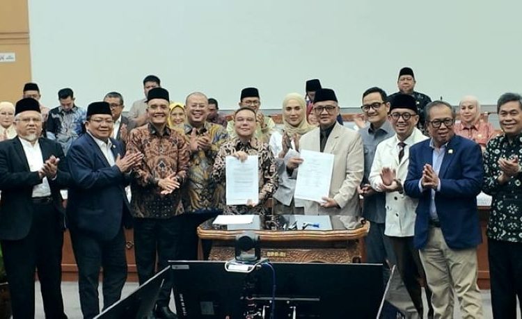 Pemerintah-DPR Sepakati BPIH 2027, Biaya yang Ditanggung Jemaah Turun Rp3,4 Juta