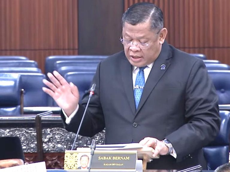 Tajuk J5NEWSROOM.COM: ‘Nyuwon Sepurone Nggih’ Datuk Kalam Salan!