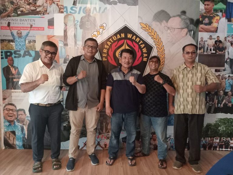 Anggota DPRD Kepri Taba Iskandar Kunjungi PWI Kepri, Ajak Buat Podcast untuk Mencerdaskan Masyarakat